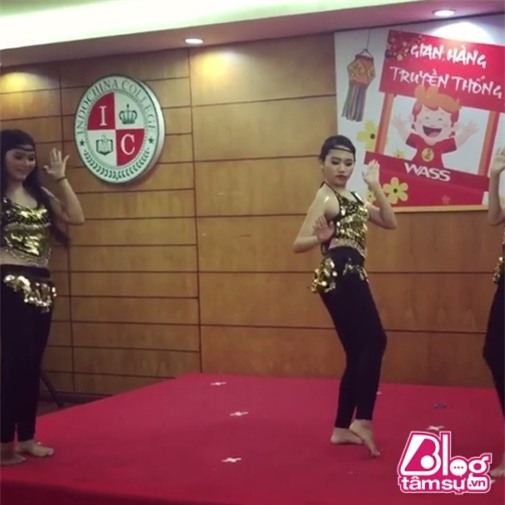 phuong-my-chi-nhay-goi-cam-blogtamsuvn8