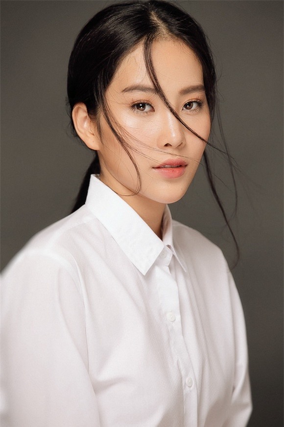 Hoa khôi nam em,nam em lọt top 50 hoa hậu đẹp nhất thế giới,nam em gợi cảm