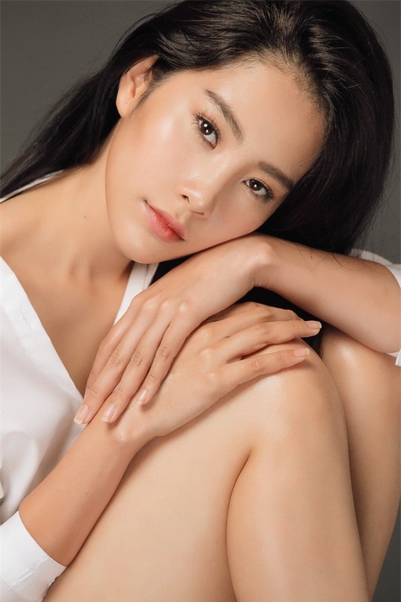 Hoa khôi nam em,nam em lọt top 50 hoa hậu đẹp nhất thế giới,nam em gợi cảm