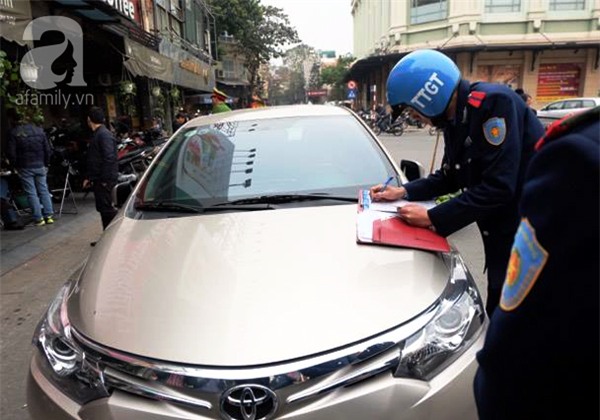 Hà Nội: 1 hộ dân bị xử phạt đến 6 triệu đồng do vứt rác tại vỉa hè - Ảnh 6.