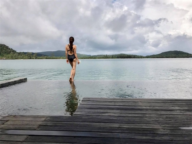 Bước sang tuổi 41 nhưng hoa hậu Thu Hoài vẫn sở hữu một thân hình thon gọn đến bất ngờ.