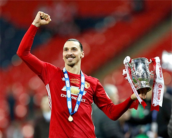 Ibrahimovic tự ví mình với sư tử