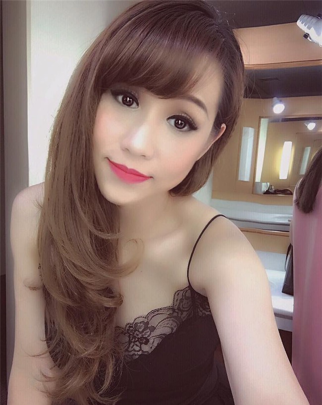 loat anh khong co tren tv cua mc truc mai truoc khi roi vtv24 hinh anh 1