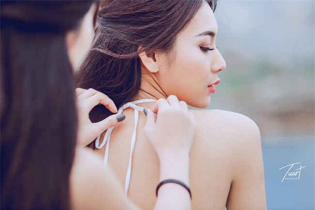 Bộ gợi cảm ở Tuyệt tình cốc Hải Phòng vừa được tung ra: khỏa thân nghệ thuật hay sự dung tục phản cảm? - Ảnh 2.