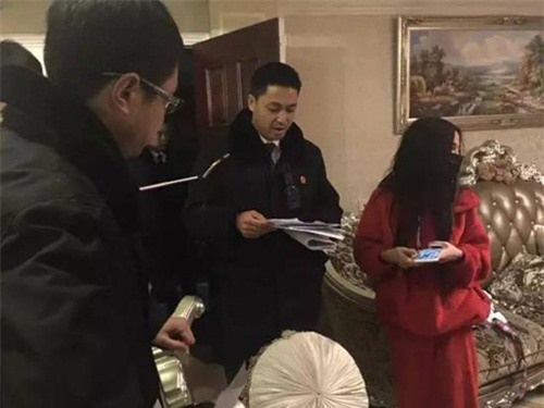 tq: choang voi gia san kech xu cua 