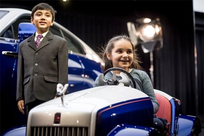 Rolls-Royce sieu nho, chay dien cho tre em hinh anh 3