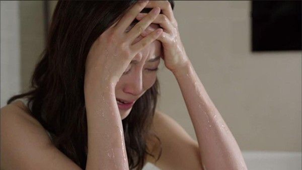 Khi thu dọn di vật của mẹ chồng, tôi mới biết mình đã đánh mất một báu vật - Ảnh 1.
