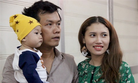 Chuyện tình đẹp của chàng trai 4 năm ròng đeo kè kè bọc nước tiểu bên người - Ảnh 2.