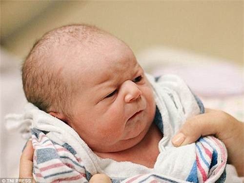 nhung khuon mat "gia dau don" cua tre nho ma lai "gay bao mang the gioi" - 6