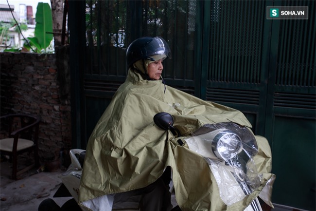 Vợ cố nghệ sĩ Hán Văn Tình bán nước ép trang trải cuộc sống - Ảnh 12.