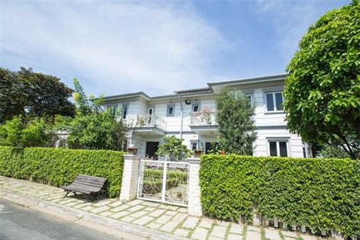 Hồ Quỳnh Hương, ca sĩ Hồ Quỳnh Hương, tài sản Hồ Quỳnh Hương, sao Việt