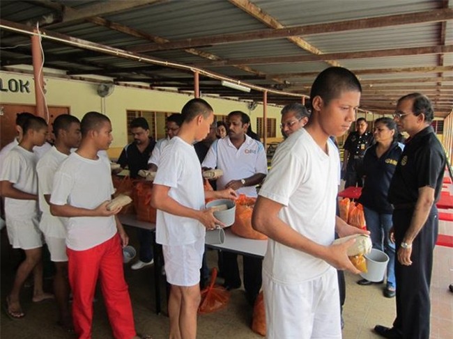 Đoàn Thị Hương, nhà tù, Malaysia, xét xử, Siti Aisyah