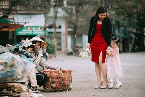 su that ve bo anh "me con dong nat" khien ngan nguoi rung dong - 2