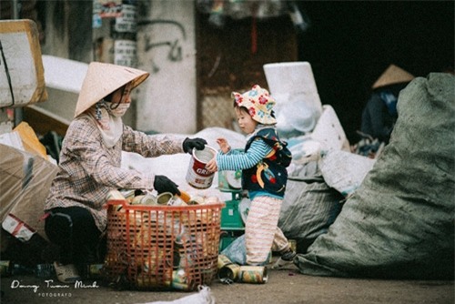 su that ve bo anh "me con dong nat" khien ngan nguoi rung dong - 6