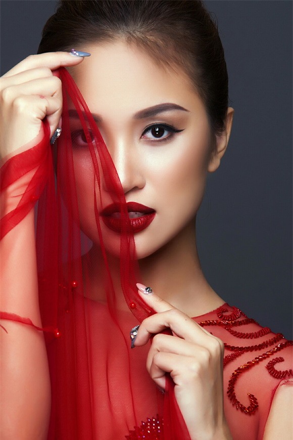 Mc vân hugo,vân hugo sexy,vân hugo nóng bỏng