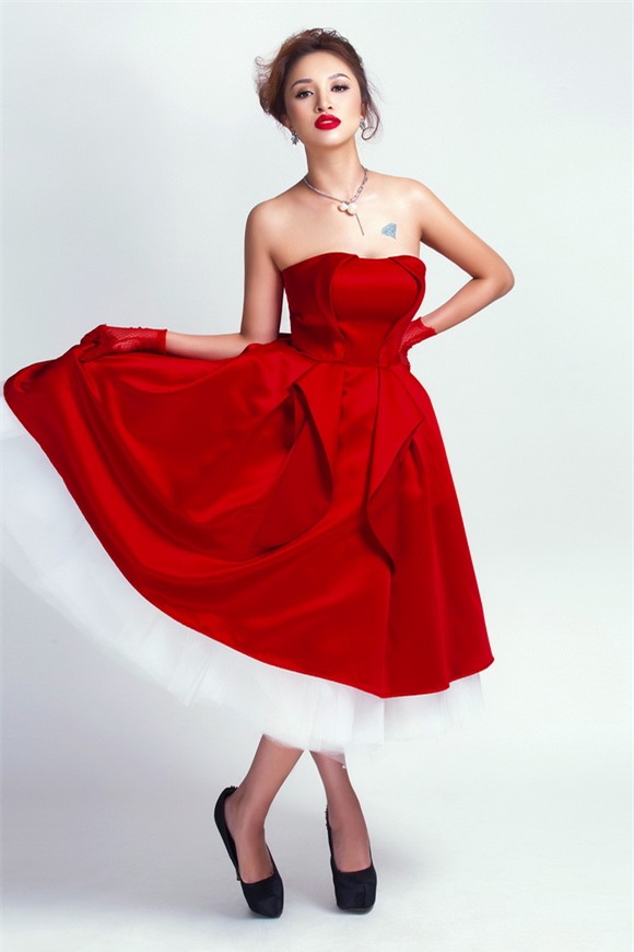 Mc vân hugo,vân hugo sexy,vân hugo nóng bỏng