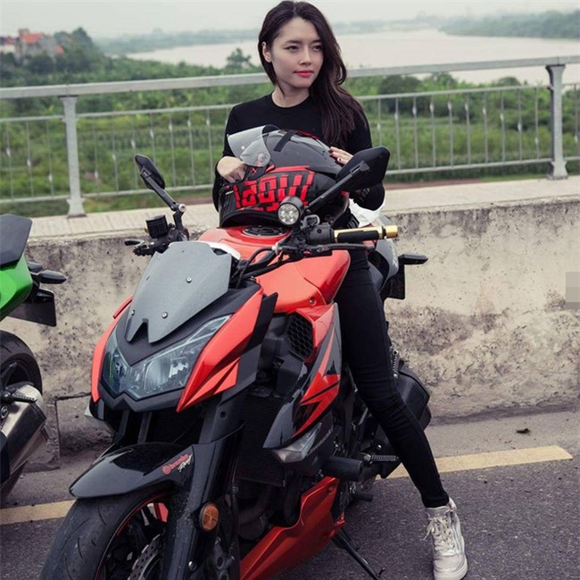 Mở mắt dậy sau tai nạn thảm khốc, hình ảnh đầu tiên khiến chàng phượt thủ bật khóc - Ảnh 6.