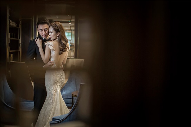 Chất như trai ngân hàng cầu hôn bạn gái bằng chuyến du ngoạn sang chảnh tại trời Âu - Ảnh 7.