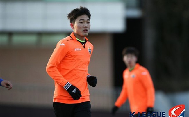 Đội bóng của Xuân Trường thắng kịch tính trong ngày khai màn K-League