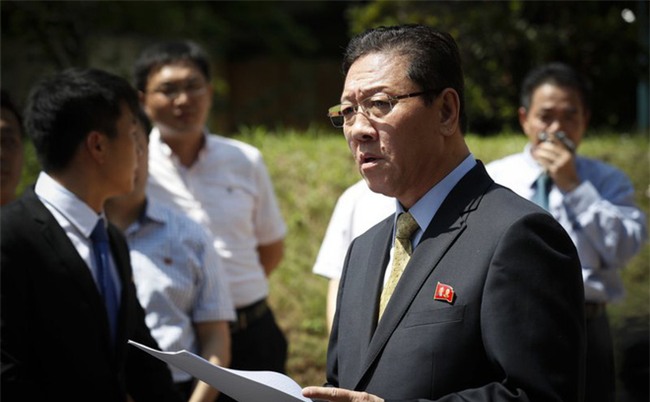 NÓNG: Malaysia trục xuất đại sứ Triều Tiên vì vụ sát hại Kim Chol