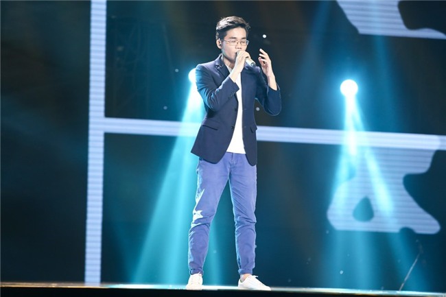 Hot girl The Voice bat khoc tren san khau khi hat tang me bi ung thu hinh anh 10