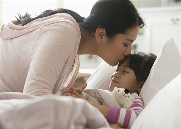 Bận đến mấy bố mẹ cũng cần buông điện thoại để quan tâm đến con trong 7 khoảnh khắc quan trọng mỗi ngày - Ảnh 5.