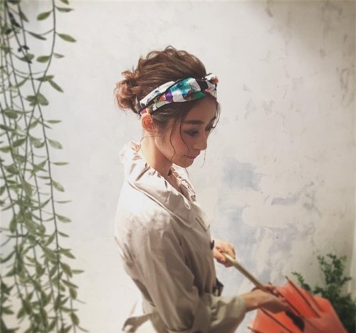 dep het nac trong ngay 8/3 bang nhung kieu toc xoan cuc doc nay - 19