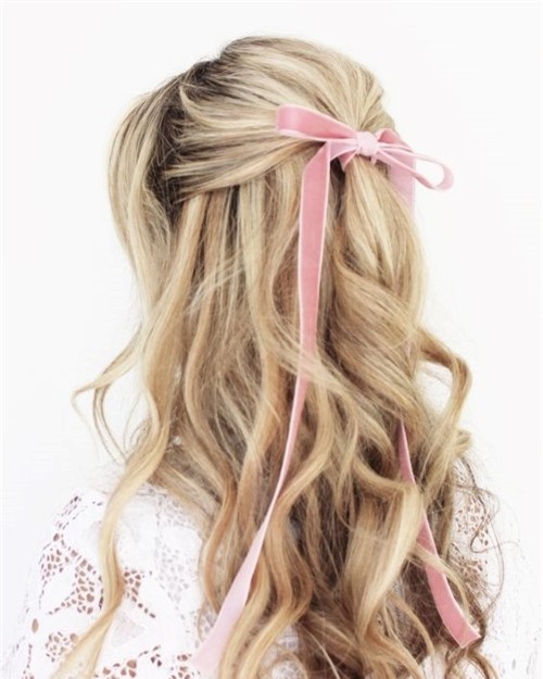 dep het nac trong ngay 8/3 bang nhung kieu toc xoan cuc doc nay - 4