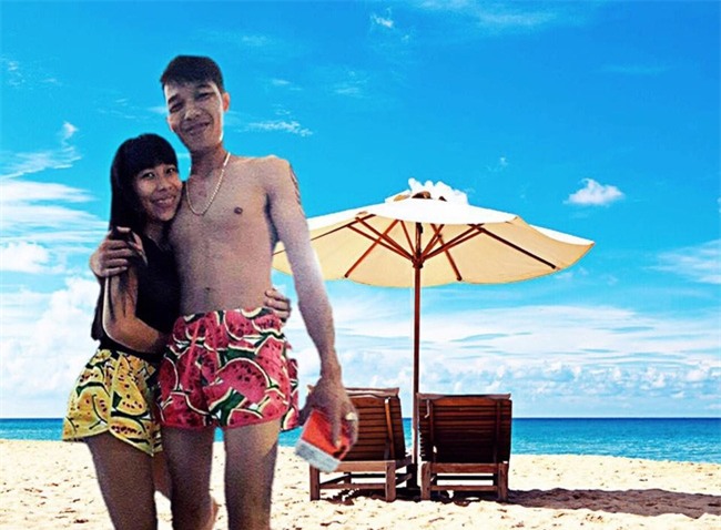 Cặp đôi quần đùi dưa hấu nhờ chỉnh ảnh đang đứng ở biển, và cái kết... - Ảnh 5.