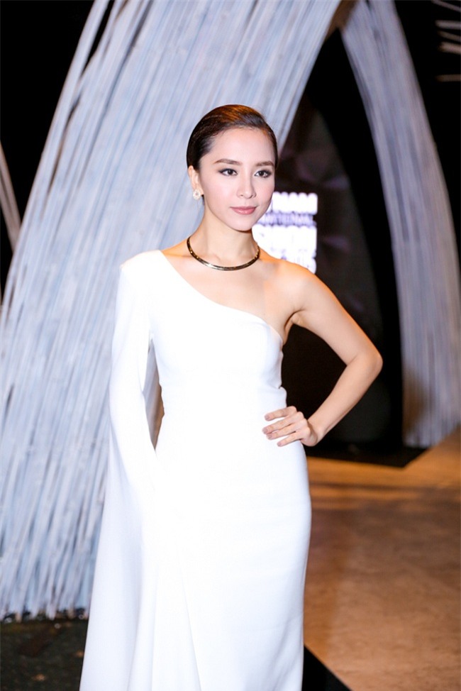 11 "bong hong" xinh dep va noi tieng ben doi le hieu hinh anh 16