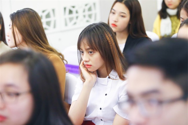 Ngày phụ nữ, nghe bác sĩ thẩm mỹ kể chuyện chị em đi trùng tu nhan sắc và làm đẹp cả nơi... nhạy cảm - Ảnh 10.