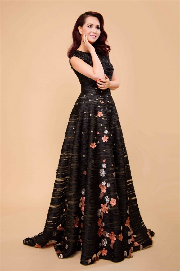 Hoa hậu diệu hoa,hoa hậu việt nam 1990,hoa hậu diệu hoa đón 8/3