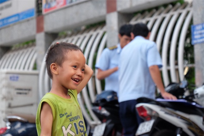 Mẹ Linh - nhóc Đạt: từ hai mẹ con nhặt ve chai tới nhân vật truyền cảm hứng cho hàng triệu người Việt - Ảnh 2.