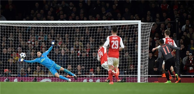 CDV Arsenal bieu tinh doi Wenger ra di hinh anh 8