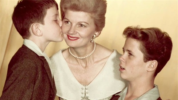 Ngày 8/3, Việt Nam, tặng quà, phụ nữ, thế giới