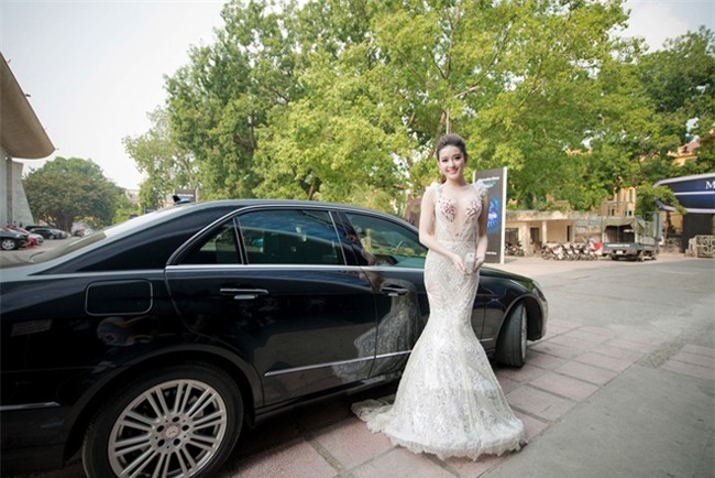 sao viet di dien: ke nho xe om, nguoi di sieu xe hinh anh 7