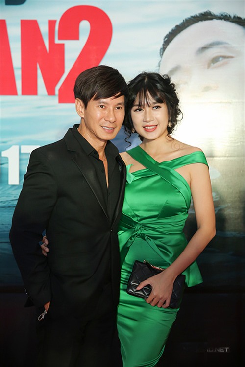 sao viet xau tuan qua: ba xa ly hai bi che gia va sen vi kieu toc qua tuoi - 1