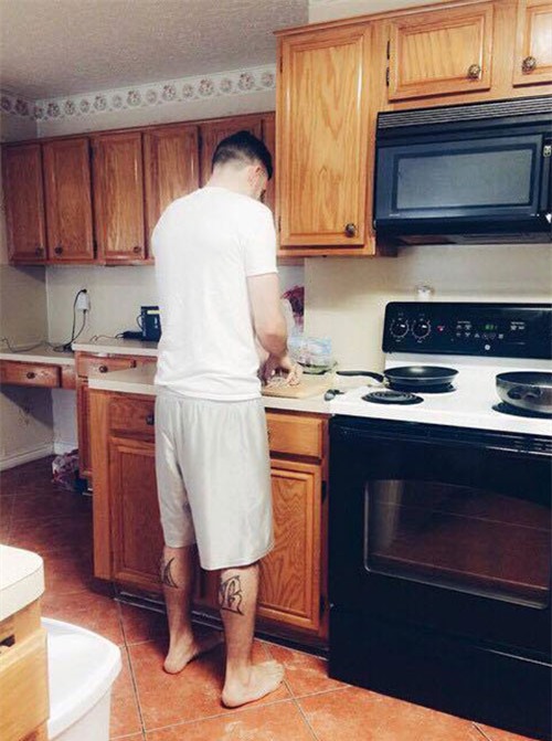 nhung co gai quanh nam duoc chieu nhu nu hoang, 8/3 "chang co gi" vi yeu trai tay - 7