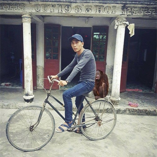 cai ket "vui khong tuong" cua chang trai mo mot lan duoc deo ngoc trinh - 12