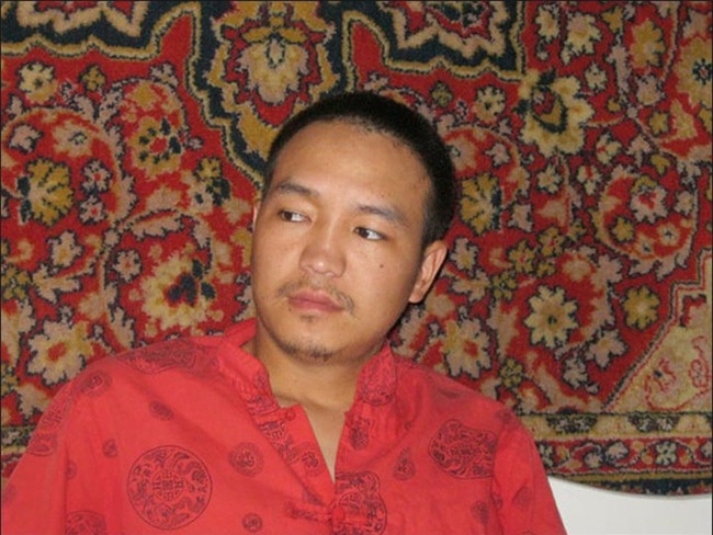 Ghen ngược, vợ cùng 2 con nhỏ chết thảm dưới tay bồ nhí của chồng - Ảnh 3.