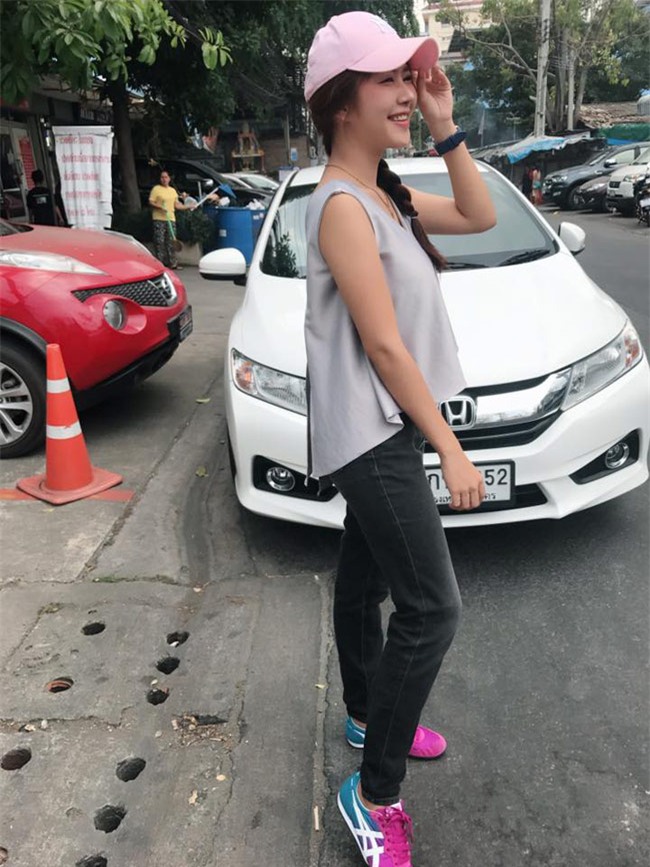 chan dung co gai thai bi ban trai danh vi khong chiu "trao than" - 12