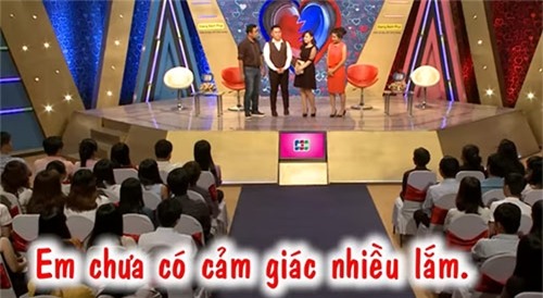 co gai bi che gieu o "ban muon hen ho" vi noi thich lang man nhung moi gap da doi qua che hoa - 18