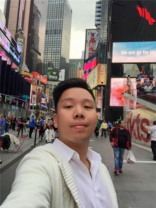 ban trai "thieu gia", nguoi tung tang o to cho miu le la ai? - 6