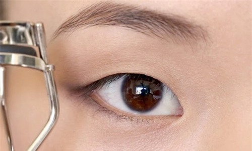 mat mot mi, sup mi hay dung ngay nhung meo trang diem sieu chuan nay! - 1