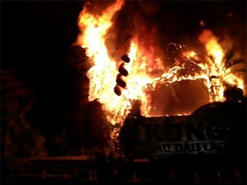 Nguyên nhân ‘bà hỏa’ thiêu rụi sân khấu 1 tỷ ngày ra mắt ‘Kong: Skull Island’  ảnh 3