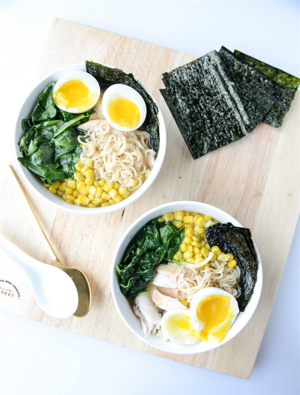 10 tô mì chỉ nhìn thôi cũng đủ ứa nước miếng, ngay cả khi bụng đã no căng - Ảnh 6.