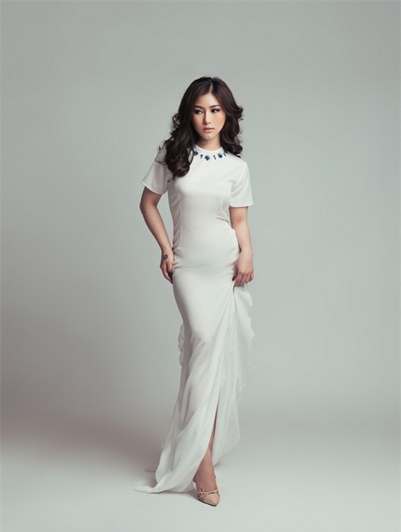 Ca sĩ hương tràm,hương tràm tươi trẻ,hương tràm quyến rũ