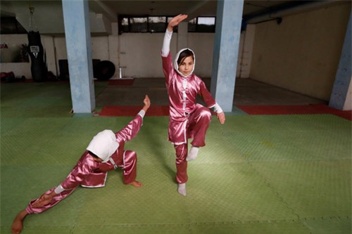 Ẩn mình ở "Tuyệt tình cốc", mỹ nữ luyện kung-fu - 6