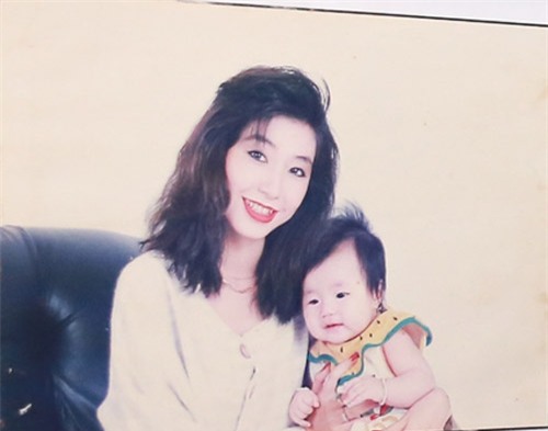 Ca sĩ Hà My: "Hoài Linh yêu tôi khi đã có vợ" - 3