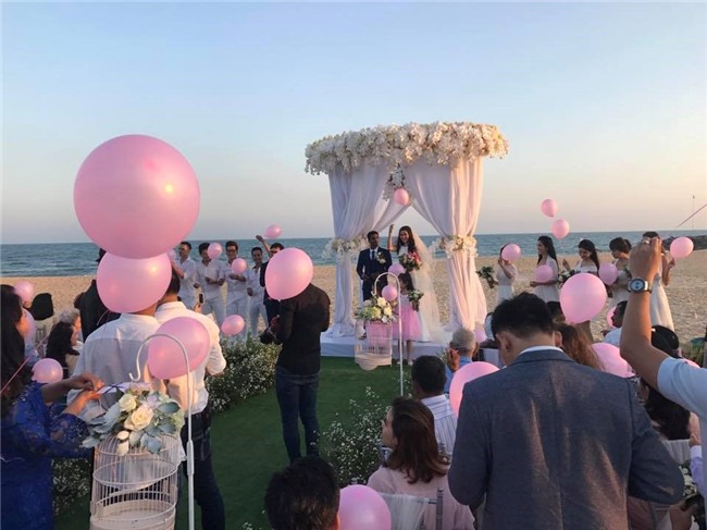 Dan sao Viet quay trong hon le Nguyet Anh va chong An Do hinh anh 1